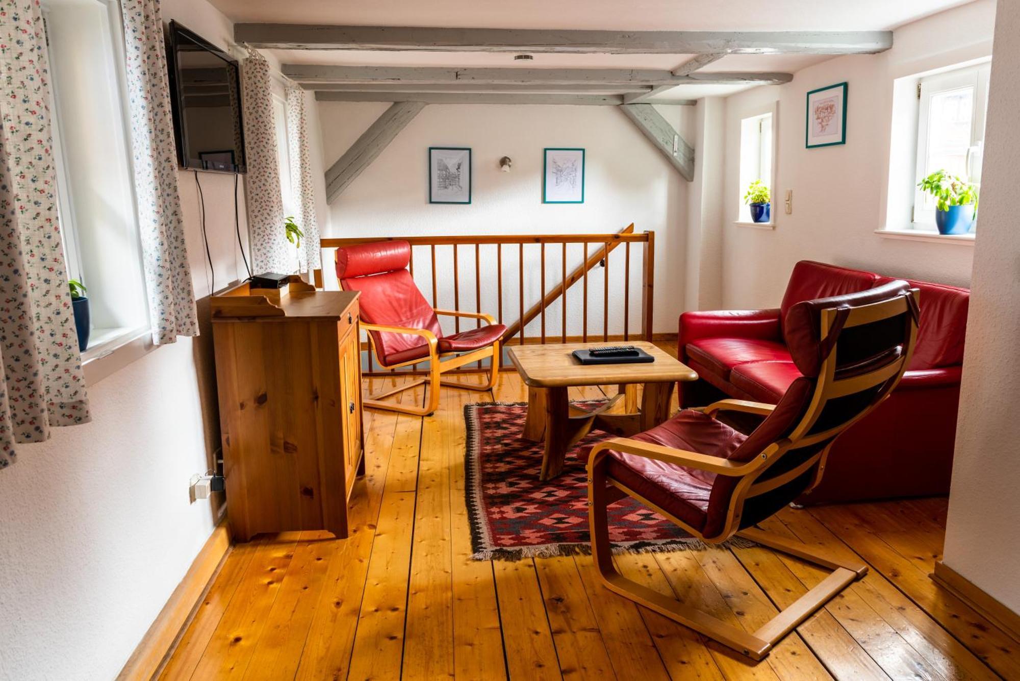 Fachwerkhotel - Ferienhaeuser Vorhof Zur Hoelle Кведлинбург Экстерьер фото