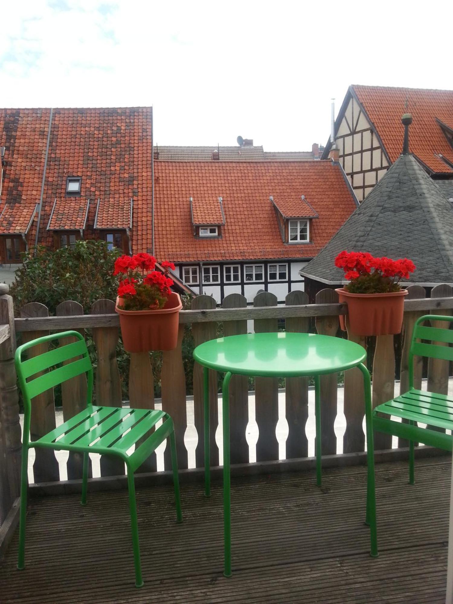 Fachwerkhotel - Ferienhaeuser Vorhof Zur Hoelle Кведлинбург Экстерьер фото